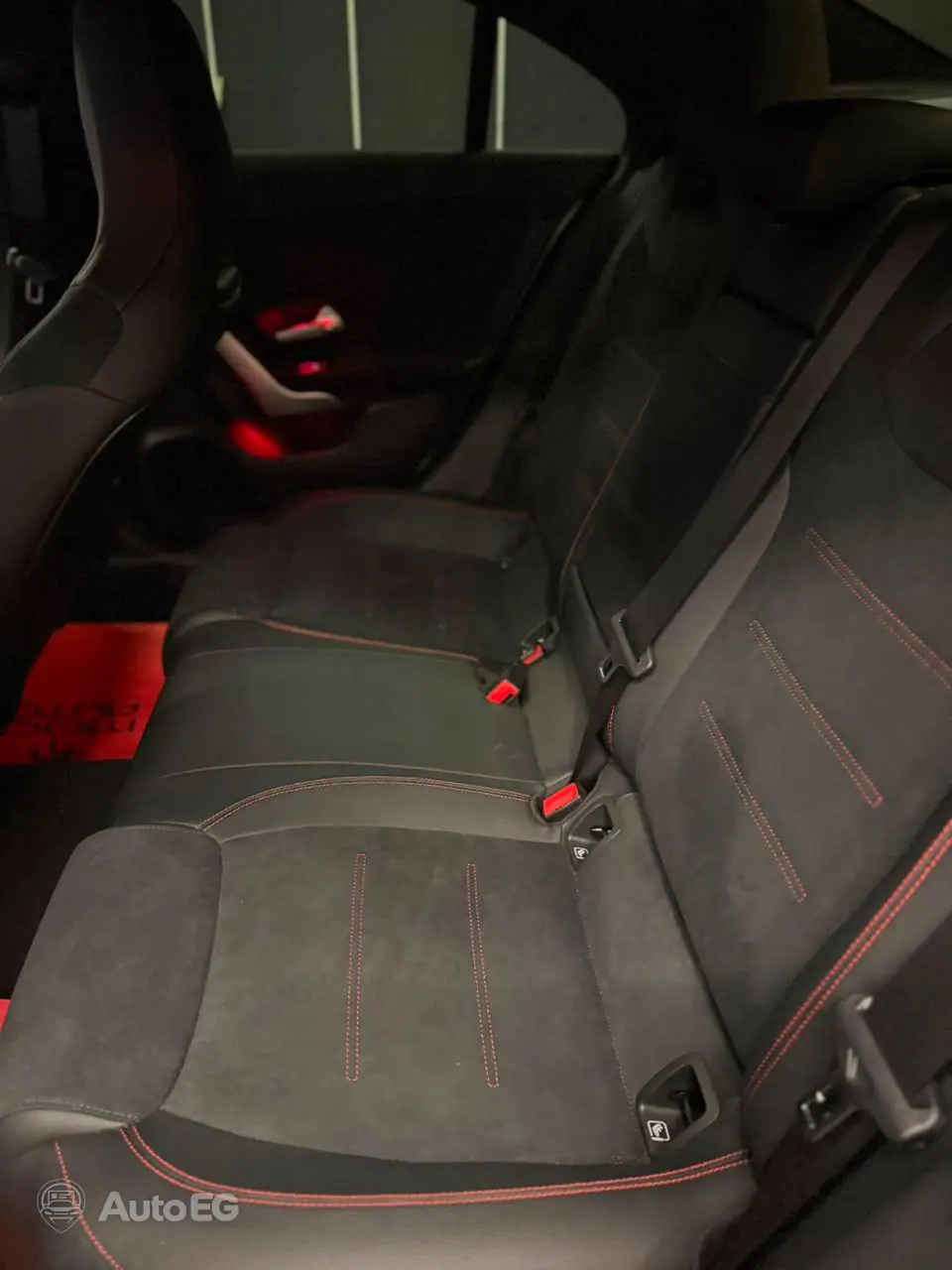 Mercedes-Benz CLA200 حالة ممتازة – الصورة 8 من 8