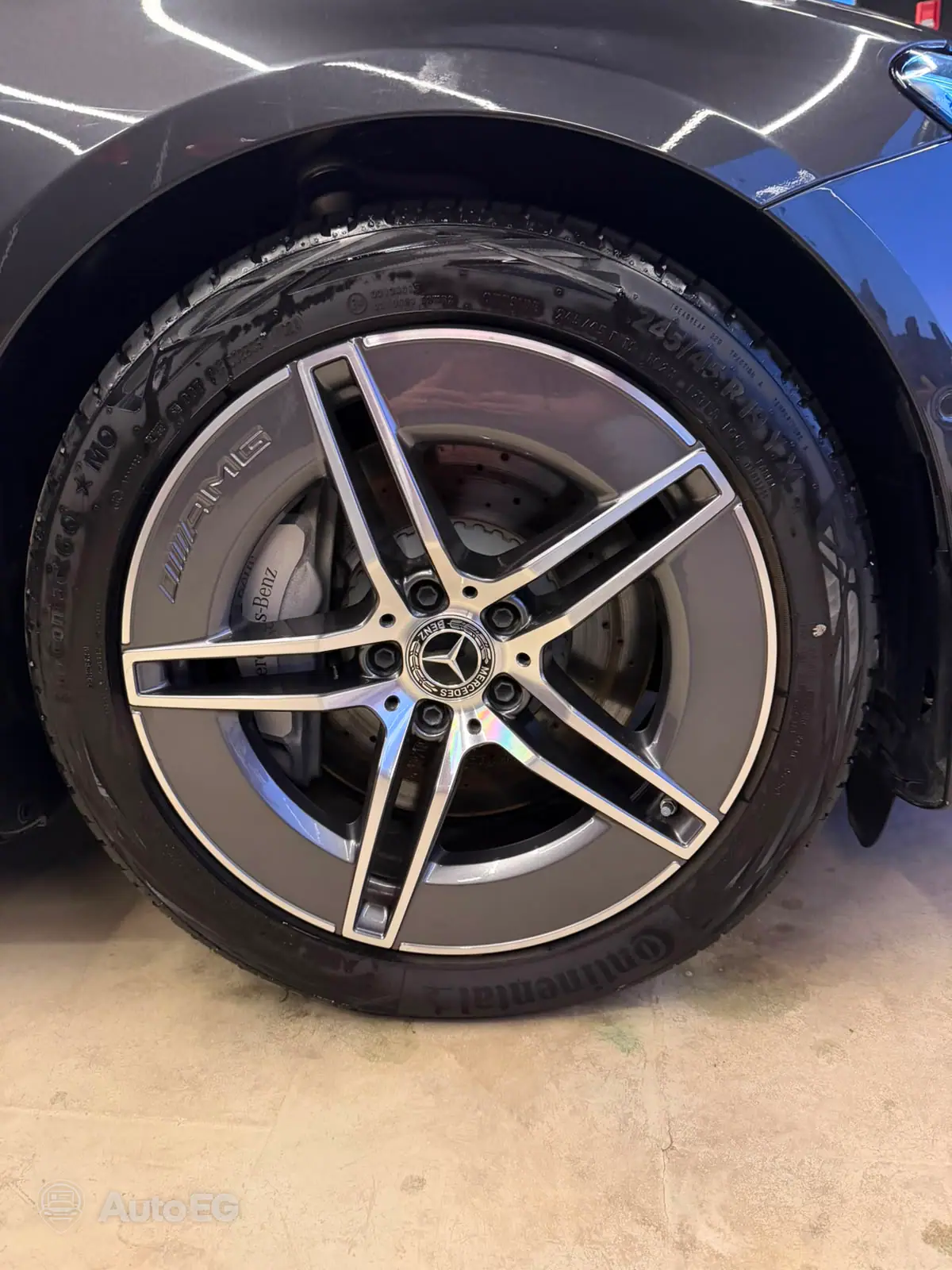 Mercedes-Benz E200 كسر زيرو – الصورة 6 من 14